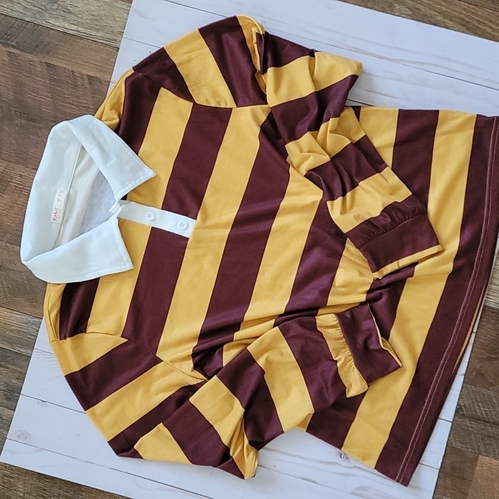 Striped Collar Sweatshirt - Picture 1 of 6